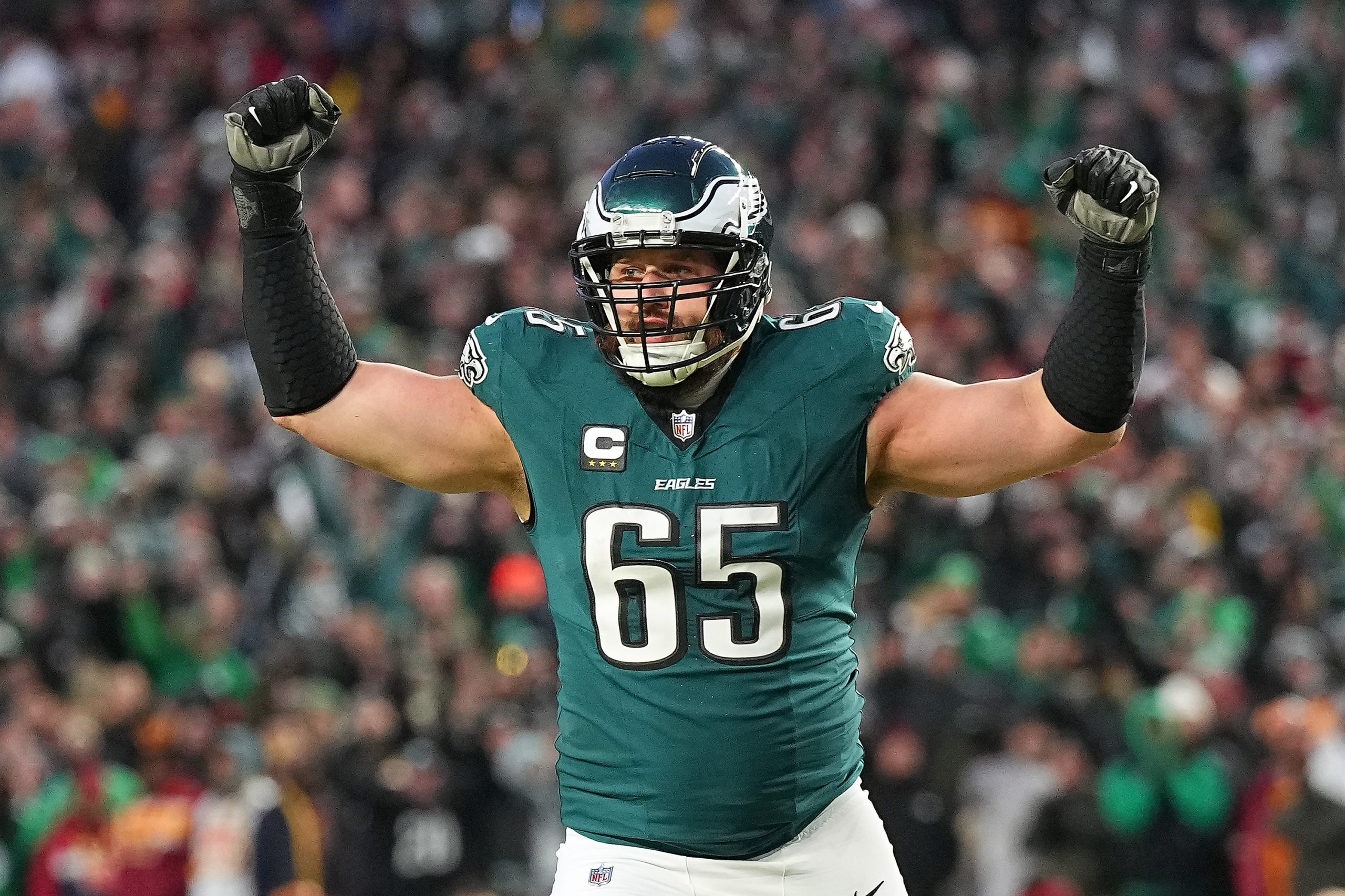 Eagles Star Issues Statement on Potential Retirement