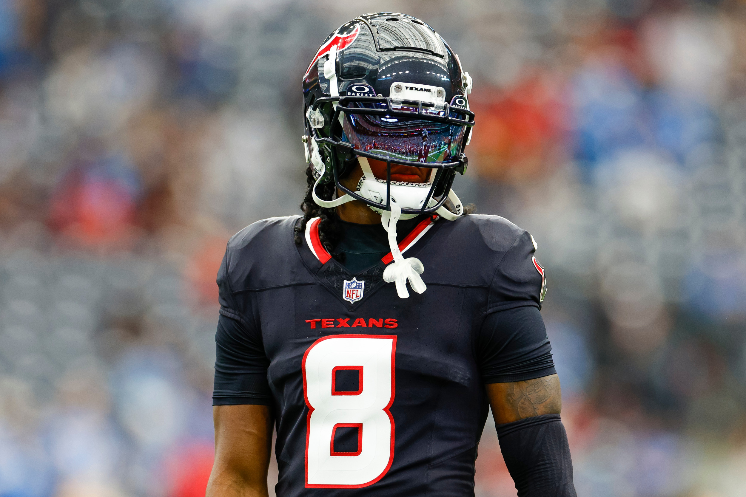 NFL Insider Reveals Eagles Outbid NFC Rival in Trade Pursuit