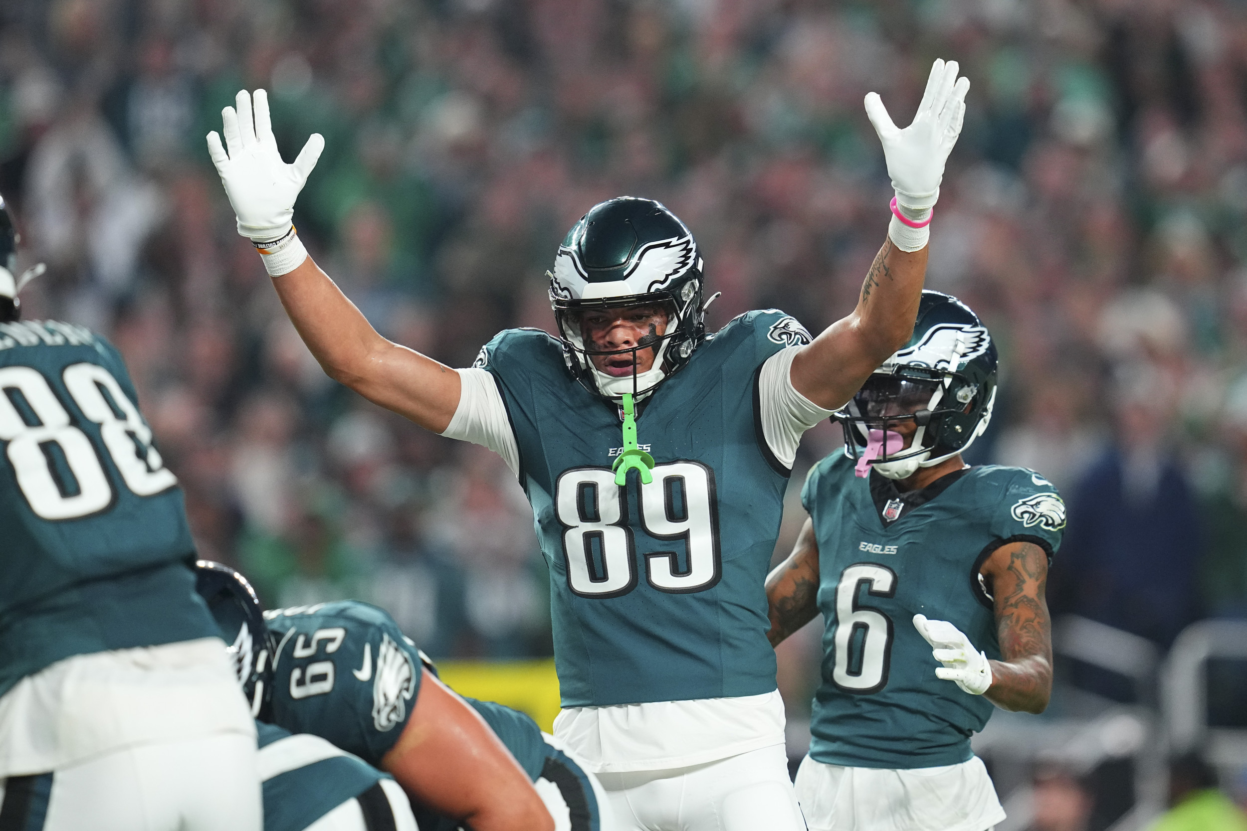 Promising Eagles WR Hit With Unfortunate Injury Update